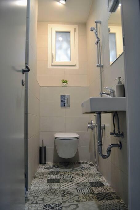 Modern City Center 2 Bedroom Apartment Sofia Luaran gambar